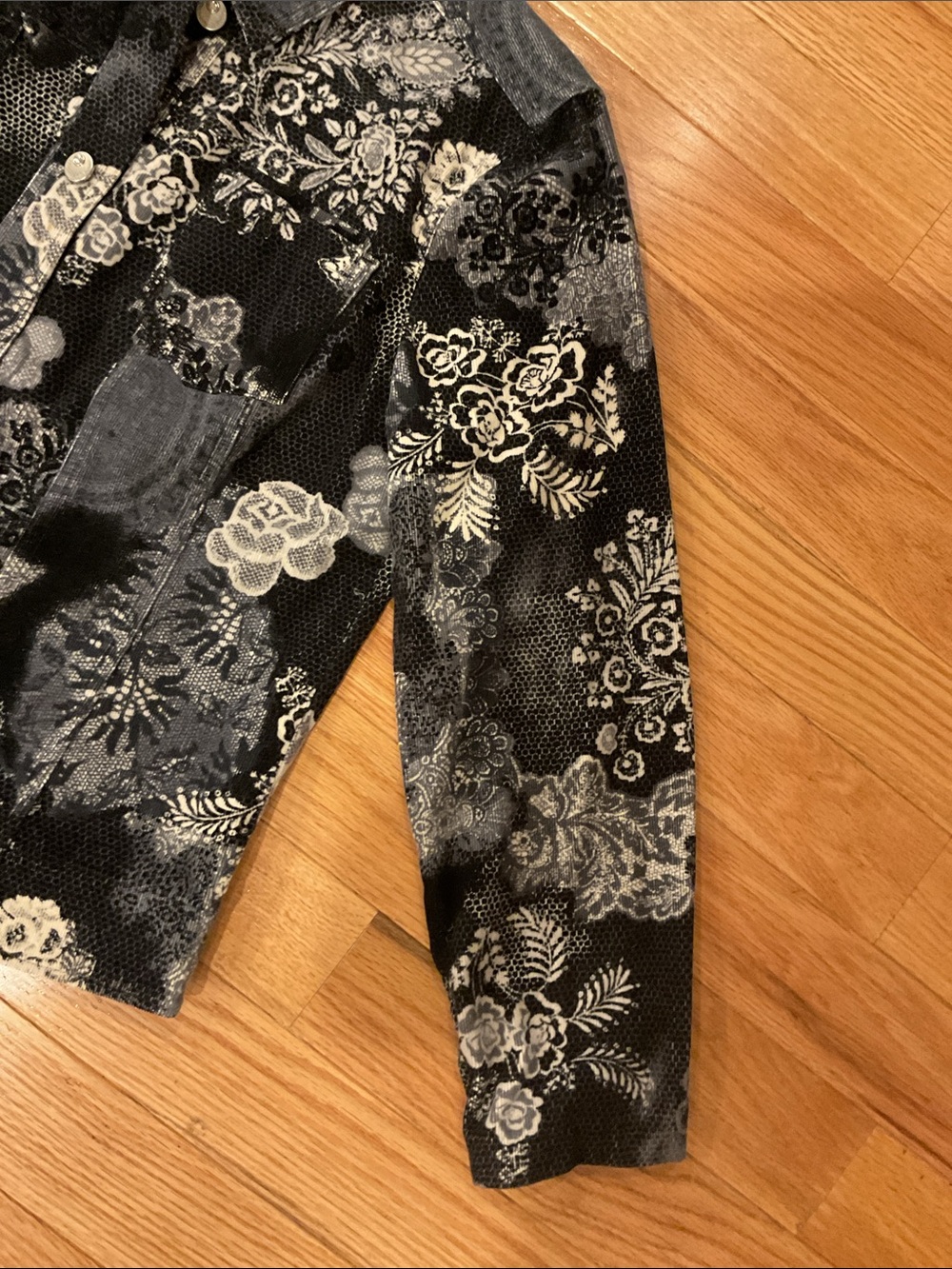 Christopher & Banks Floral corduroy Jacket Black Gray medium like new stretch - Picture 6 of 14